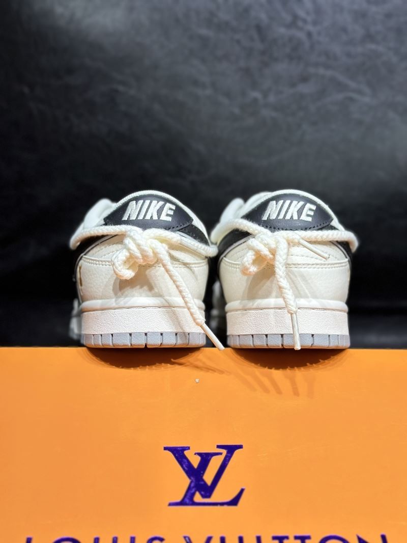 Nike Dunk Shoes